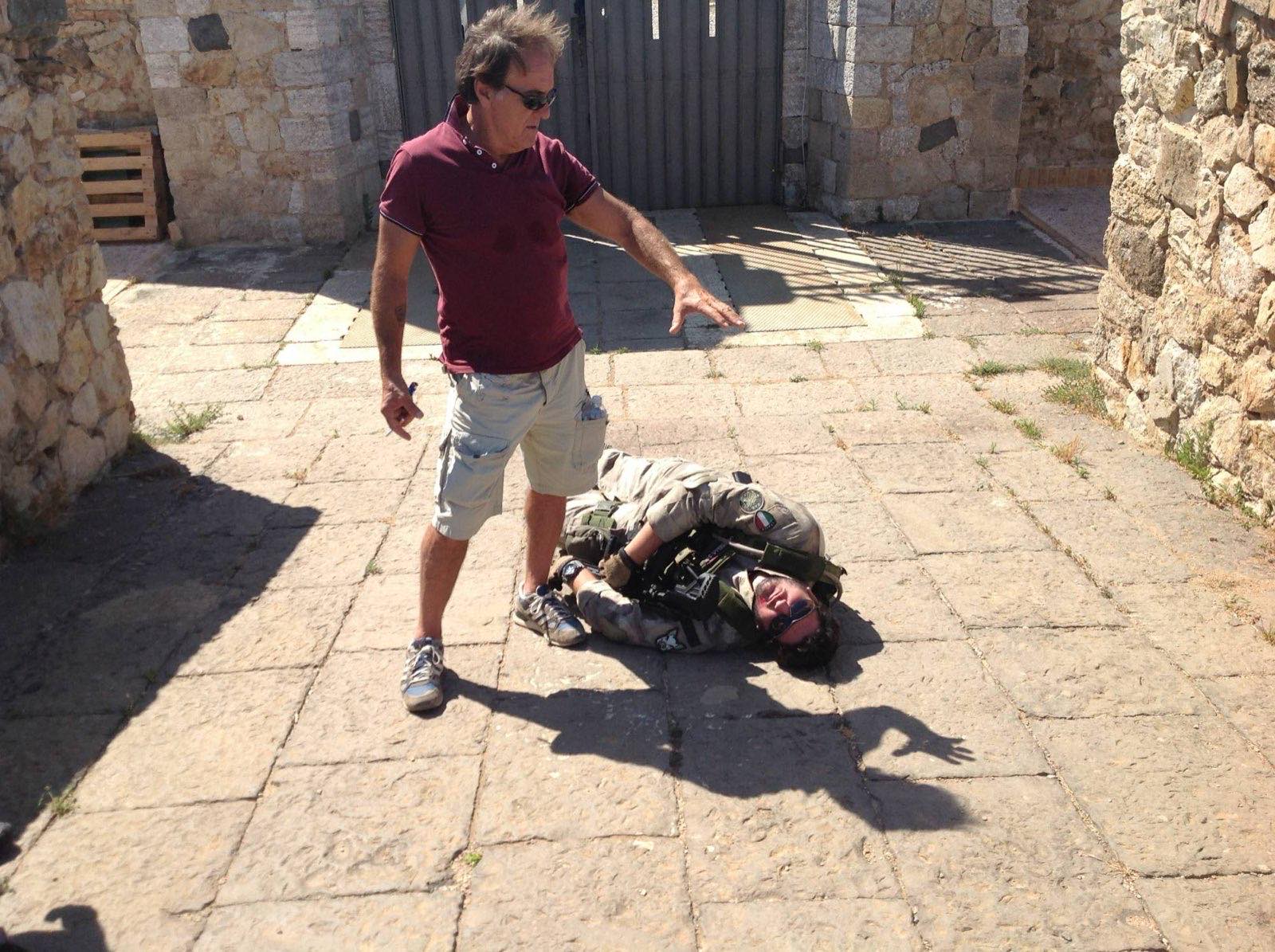 Il direttore tecnico Mauro Caterini dirige un'esercitazione del corso stunt